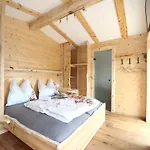 بيت للعطل In Zillertal Near Slopes *