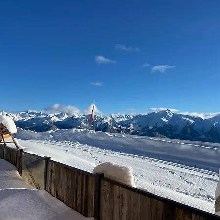 In Zillertal Near Slopes בית נופש