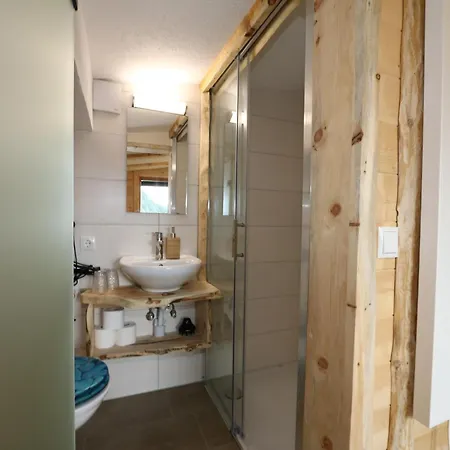 In Zillertal Near Slopes Semesterbostad